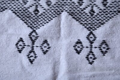 Handwoven Moroccan Vintage Rug - Black and White Kilim Rug - Image 7