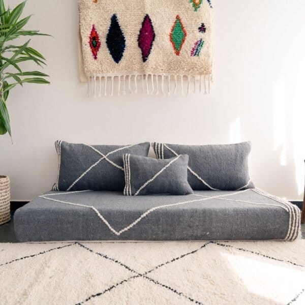 Video presenting dark gray Moroccan handmade couch – ideal for boho-modern living rooms with a warm, relaxed vibe