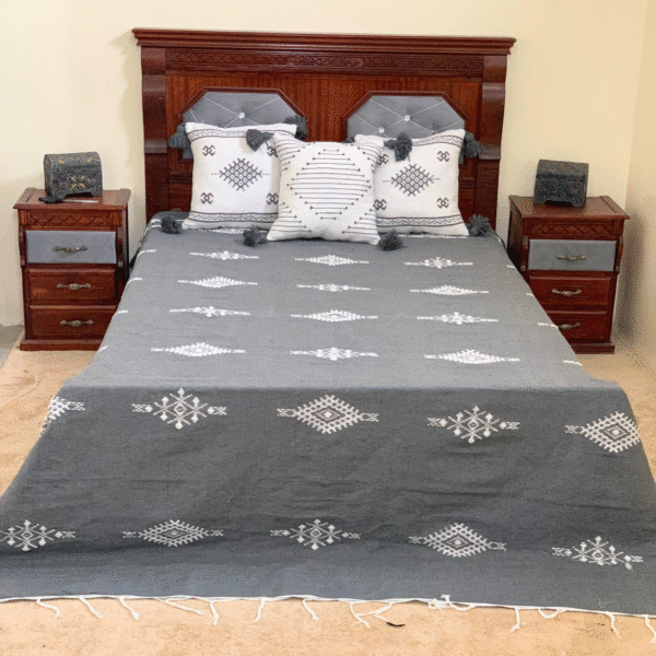 Moroccan grey wool blanket with soft white embroidery – includes 3 matching embroidered pillowcases, handwoven and handmade
